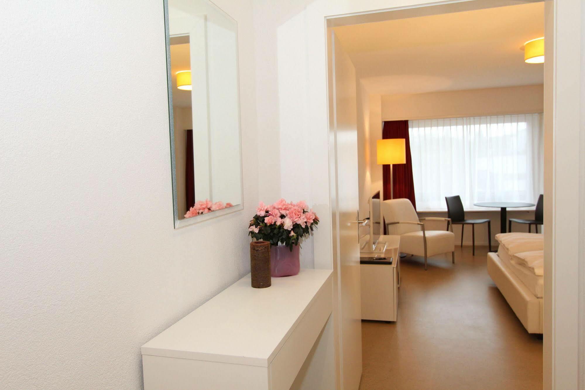 City Stay - Forchstrasse Zurich Bagian luar foto