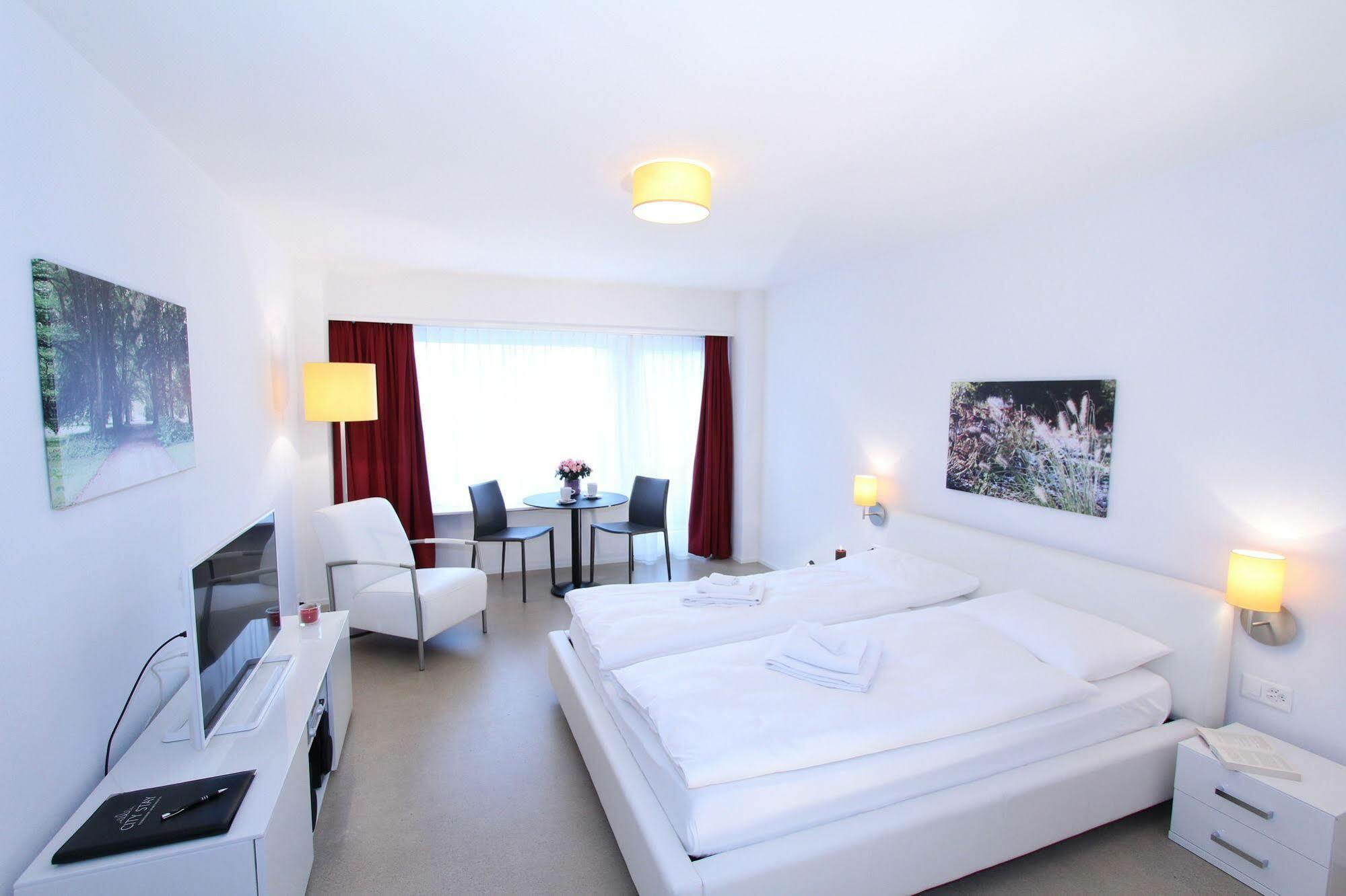 City Stay - Forchstrasse Zurich Bagian luar foto